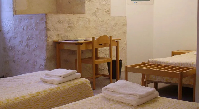 Abbaye Royale, Rezerwuj Hotel Hotele w Charente-Maritime z parkingiem, Parking