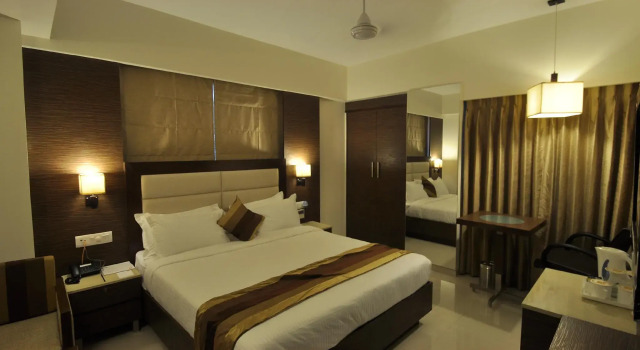 Le Grande Residency, Rezerwuj Hotel Hotele w Gujarat ze śniadaniem, Śniadanie