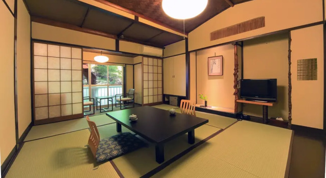 Yugawara Onsen Seiranso, Prenota Hotel Yugawara Kanagawa