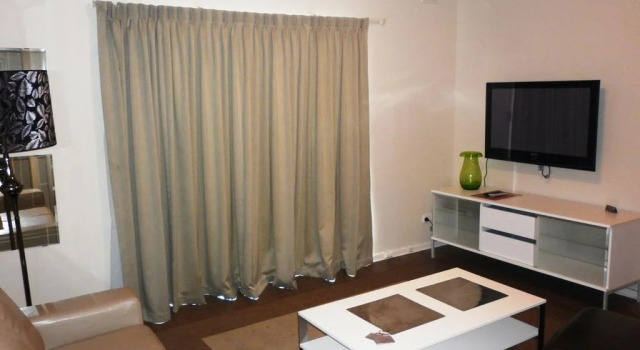 Largs Pier Hotel Motel