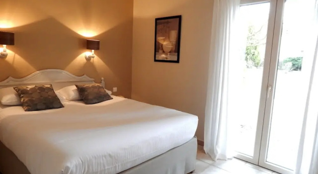 Mas De La Senancole, Rezervovat Hotel Hotely v Gordes s parkováním, Parkování