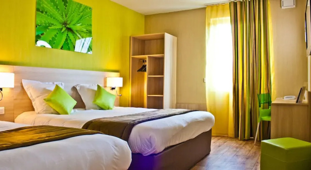 Номер Comfort The Originals City, Hôtel des Lys, Dreux