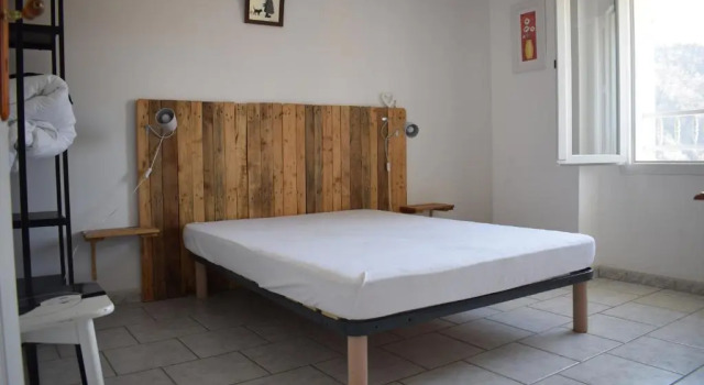 Les gîtes de Moussan, Забронировать Отель Монбрен-ле-Бен Drôme Provençale, рядом с Valvital - Montbrun-les-Bains Thermal Baths