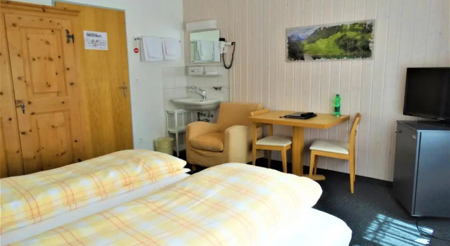 Двухместный номер Standard Hotel Bündnerhof