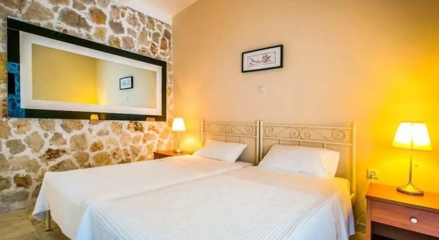 Villa Cornelia, Reserva ahora Villa Afrato Grecia