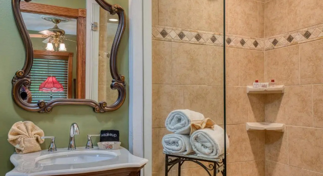 Номер Superior Cedar House Inn