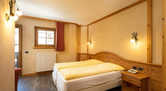 Hotel La Pastorella, Book Hotel Livigno Lombardy