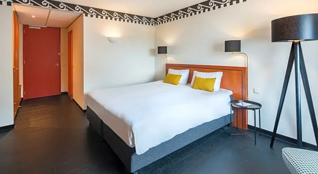 Номер Superior Hotel Theater Figi