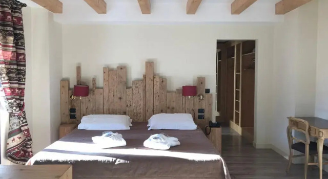 Полулюкс Hotel Savoia