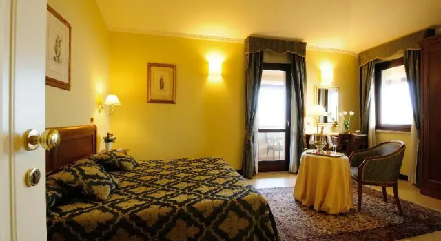 Полулюкс Standard Villa Cattani Stuart XVII secolo
