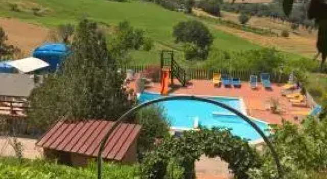 Azienda Agrituristica Piccolo Ranch, Rezervovat Hotel Arcevia 