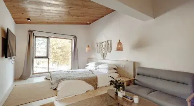 Семейный люкс Zhi Lan Qiu Lakeside Homestay