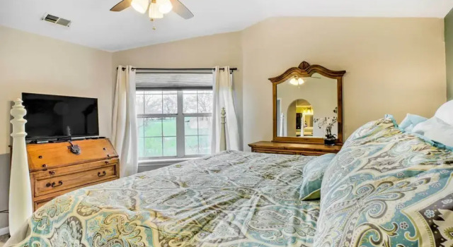 Holiday Hills Resort Condo: 3 Mi to Branson Strip!, Забронировать Курортный отель Отели Table Rock Lake 3 звезды, 3*