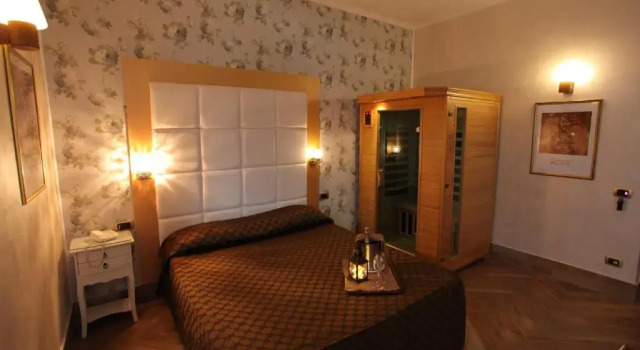 Hotel Kursaal, Buchen Sie Hotel Fuorigrotta Neapel