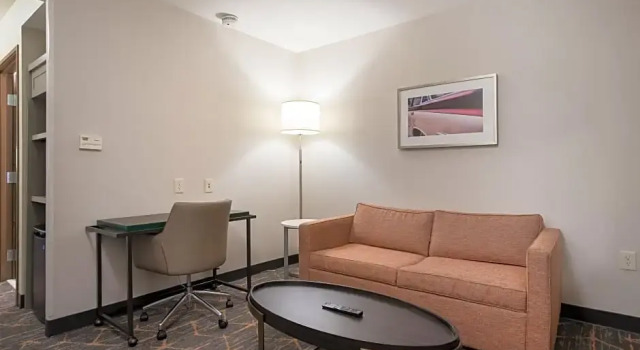 Двухместный люкс c 1 комнатой Holiday Inn Jackson NW - Airport Road by IHG