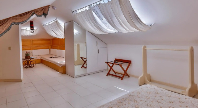 Oyster Residences