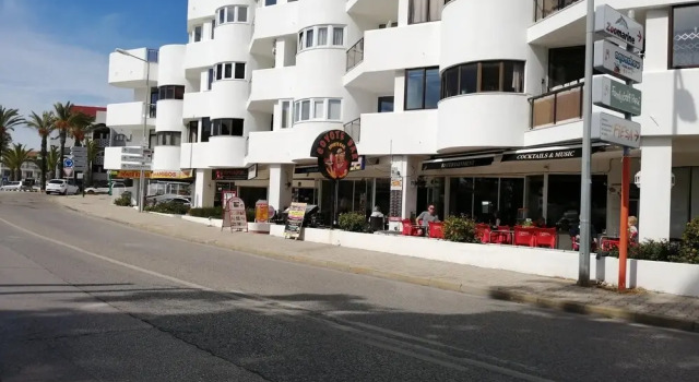 Cozy 1-bed Apartment Near Oura Beach, Boek Appartement Oura Albufeira