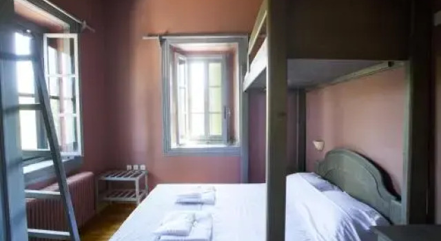 Chalantra Residence