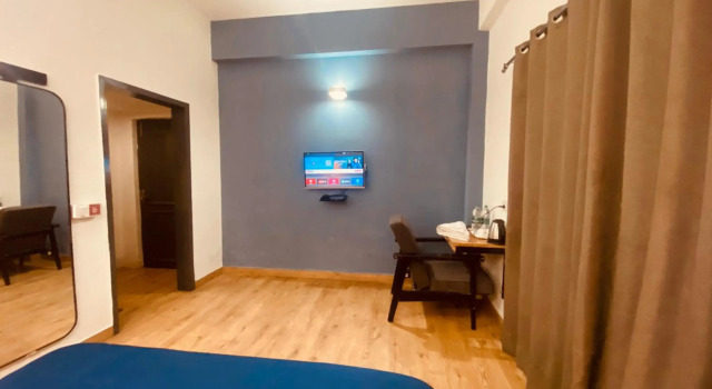 Hotel Diamond Stays Sector 51 Noida, Забронировать Отель Нойда штат Уттар-Прадеш