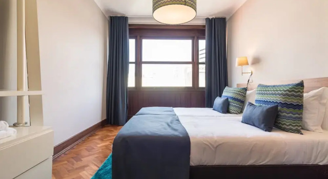 Pet-friendly Apartment in Porto, Забронировать Апартаменты/квартира Порту Регион Порту, рядом с Канатная дорога Гайя