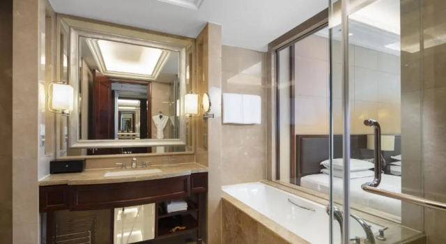 Двухместный номер Deluxe с видом на сад Sheraton Jiangyin Hotel