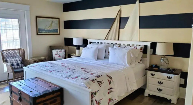 Номер Standard с балконом Anchor Inn Boutique Hotel