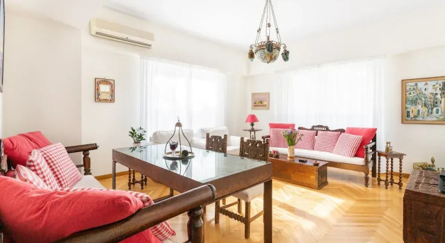 Апартаменты Comfort Athens Squared Apartments