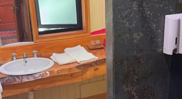 Трёхместный номер Standard с видом на реку hotel salto del carileufu