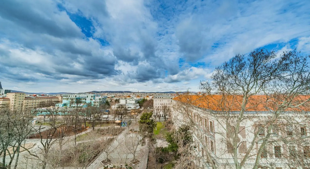 Penthouse apartment - Sauna - Terrasse - Kamin - AC, Varaa Huoneisto Wien Itävalta