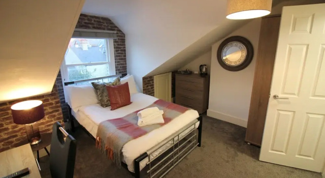 Двухместный номер Standard Cambridge City Rooms by Paymán Club