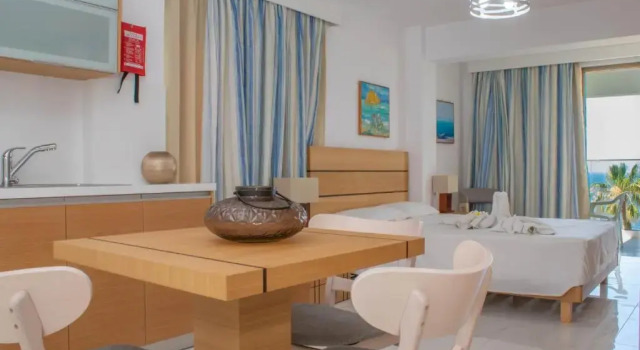 Студия Rododafni Beach Apartments