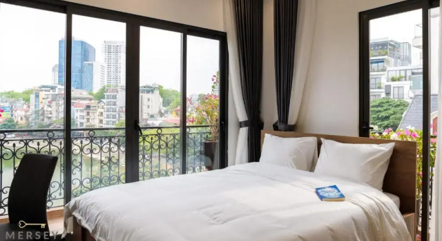 Апартаменты с видом на озеро Mersey Central Hanoi ApartHotel
