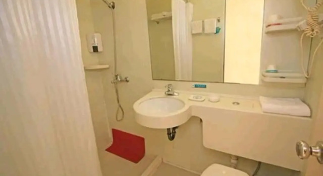 Трёхместный номер Standard Jinjiang Inn Dalian Jiefang Road