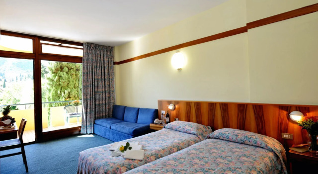 Hotel Royal, Забронировать Отель Отели в центре Гарды, в центре