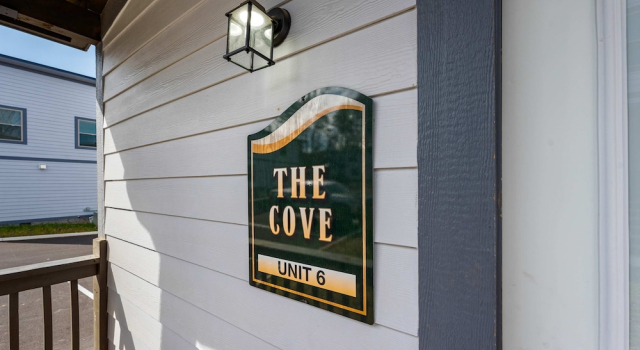 Charming New 5BR 4BA Cabin Near Dollywood, Забронировать Дом для отпуска Виллы Пиджен-Фордж, рядом с Tennessee Shine, Вилла