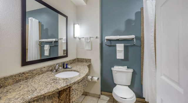 Двухместный номер Standard Sleep Inn & Suites Huntsville near US Space & Rocket Center