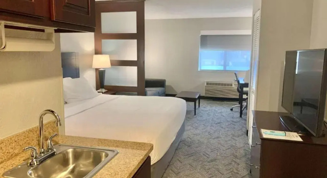 Двухместный люкс c 1 комнатой Best Western Oswego Hotel