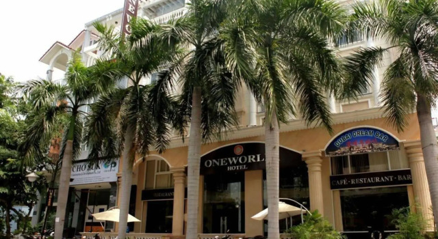 One World Hotel