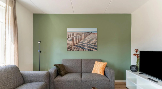 Modern Holiday Home in Scherpenisse with Garden, Buchen Sie Hotel Sint Maartensdijk Tholen