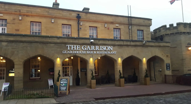 Garrison Hotel, Забронировать Отель Отели Шефилд 3 звезды, рядом с Развлекательный центр Hillsborough, 3*