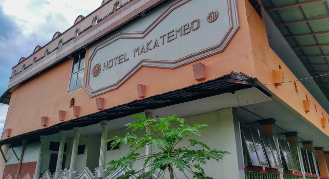 Hotel Makatembo, Buchen Sie Hotel Tomohon Sulawesi Utara