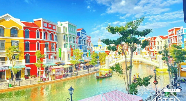 Двухместный номер Standard Цокольный этаж с балконом Riverside Mini Hotel Grand World Phu Quoc