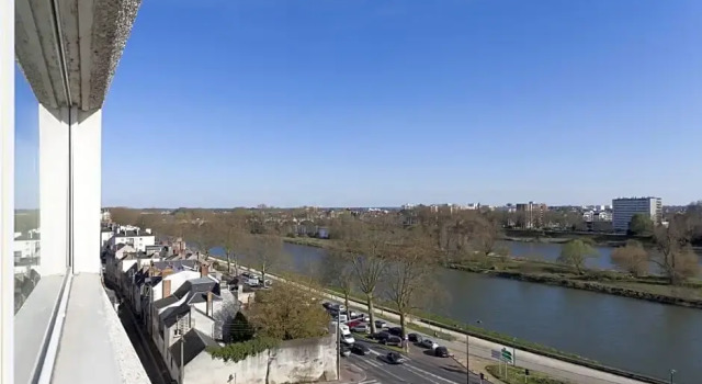 Номер Standard с балконом Mercure Orléans Centre Bords de Loire