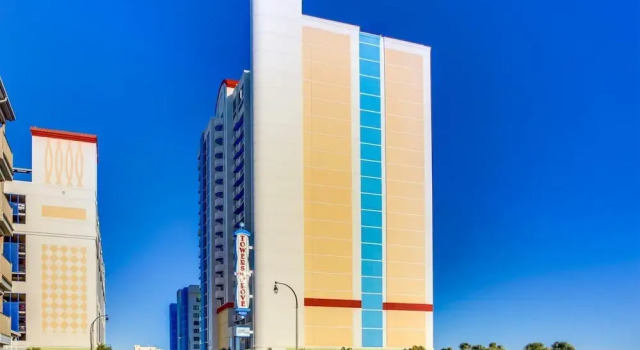 Club Wyndham Towers on the Grove, Забронировать Апартаменты/квартира Норт-Миртл-Бич Миртл-Бич, рядом с Заповедник Расселл-Берджесс-Костал