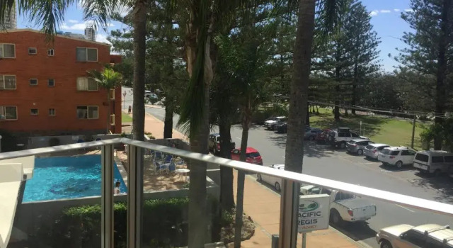 Апартаменты Standard Pacific Regis Beachfront Holiday Apartments