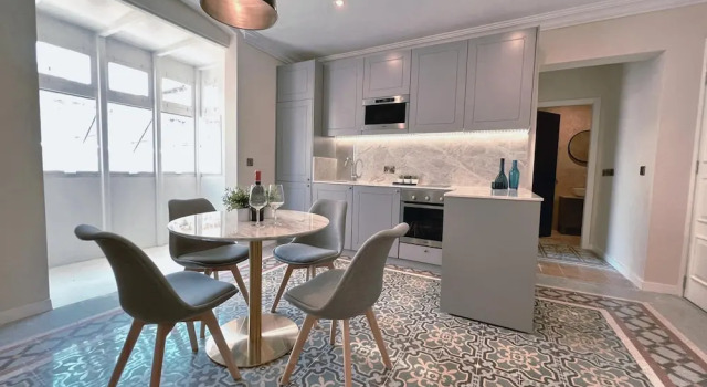 Self Check-in 1BR Refurbished Apartment