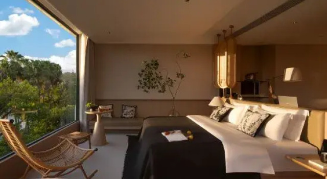 Suite Guazhou Hotel