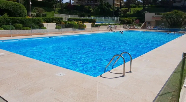 2 Pieces Calme Proche Mer Tennis Piscine