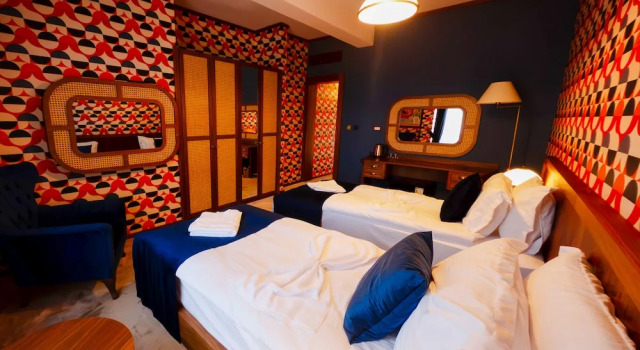 74 Hotel