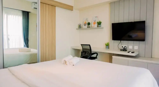 Homey And Simply Look 1Br Bintaro Embarcadero Apartment